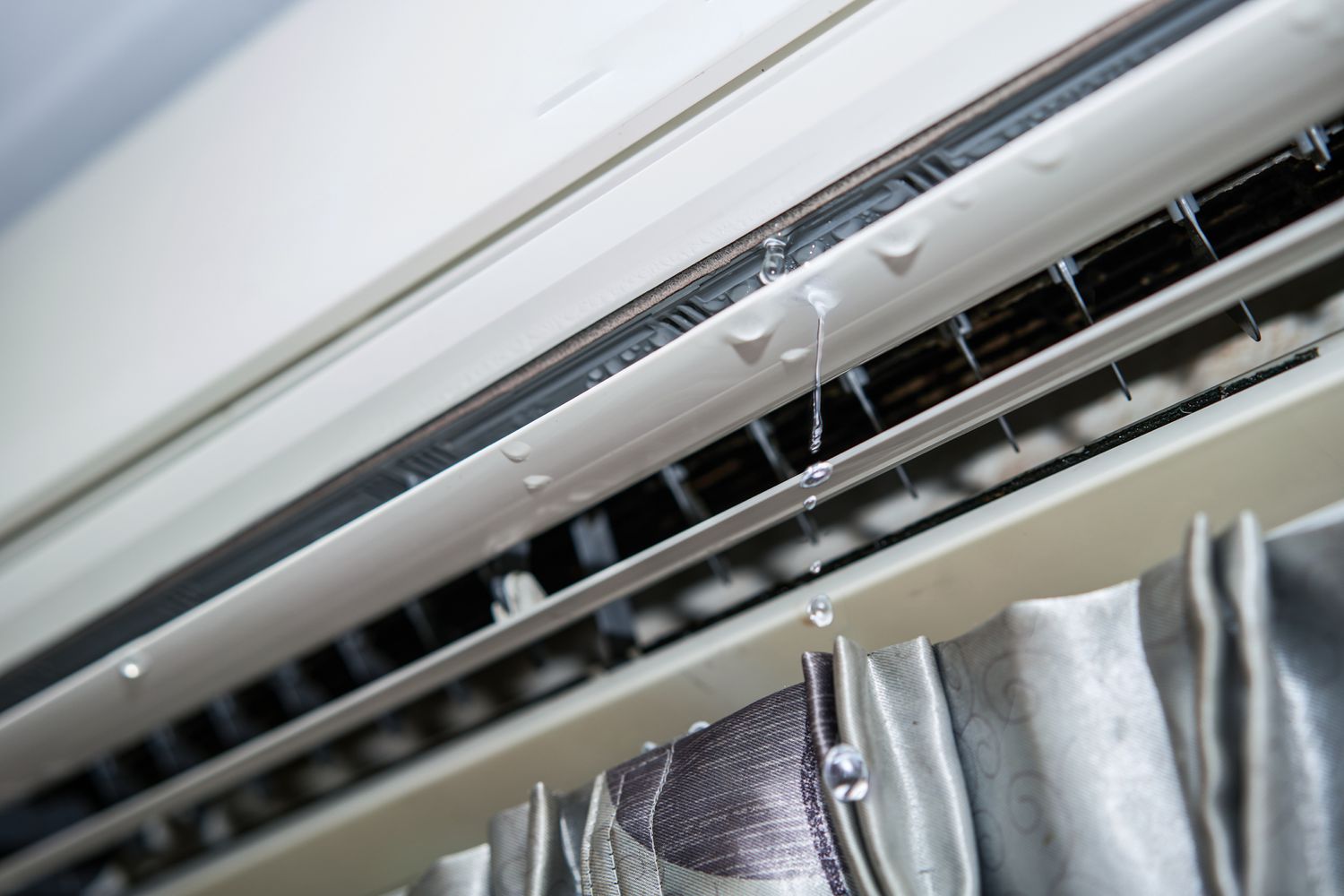 aircond repair Service in johor malaysia